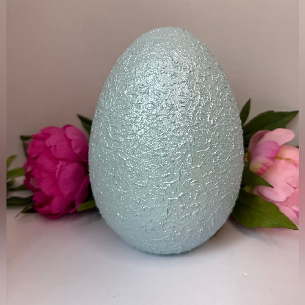🐇 Easter! Cute Textured Baby Blue Easter Egg